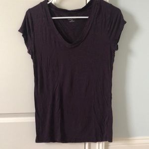 Plum Purple V neck T shirt Medium Knit Fabric